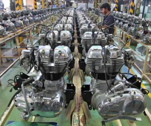 Working at Scale: Which Production Method is Right for Your Business?