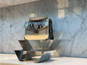 Creating striking yet subtle fashion display stands