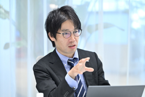 Shunsuke Sakakura, Director, NTT DOCOMO BUSINESS, Inc.- smart street light project 