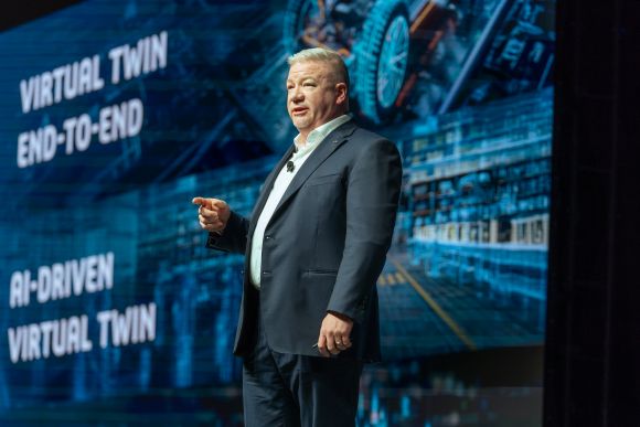 Dassault Systèmes EVP and Geo Managing Director Erik Swedberg on stage at 3DEXPERIENCE FORUM - 3DEXPERIENCE FORUM - Dassault Systemes blog