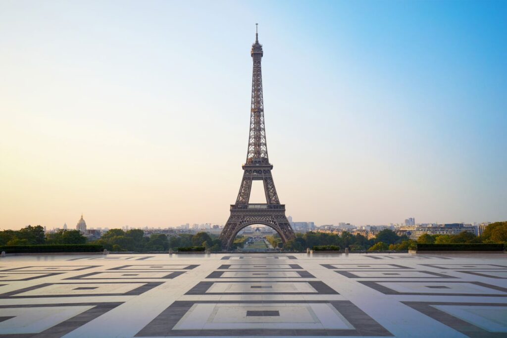 Eiffel Tower - CAD vs. CAE - Dassault Systemes blog